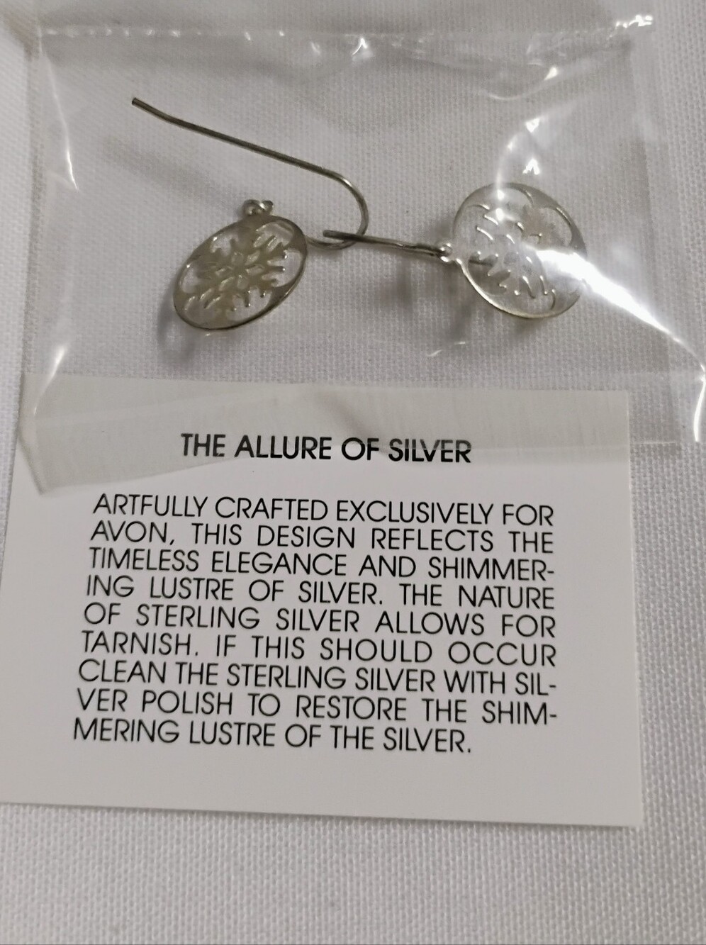 NOS Vintage Avon "The Allure Of Silver" Sterling Silver Snowflake Earrings Boxed